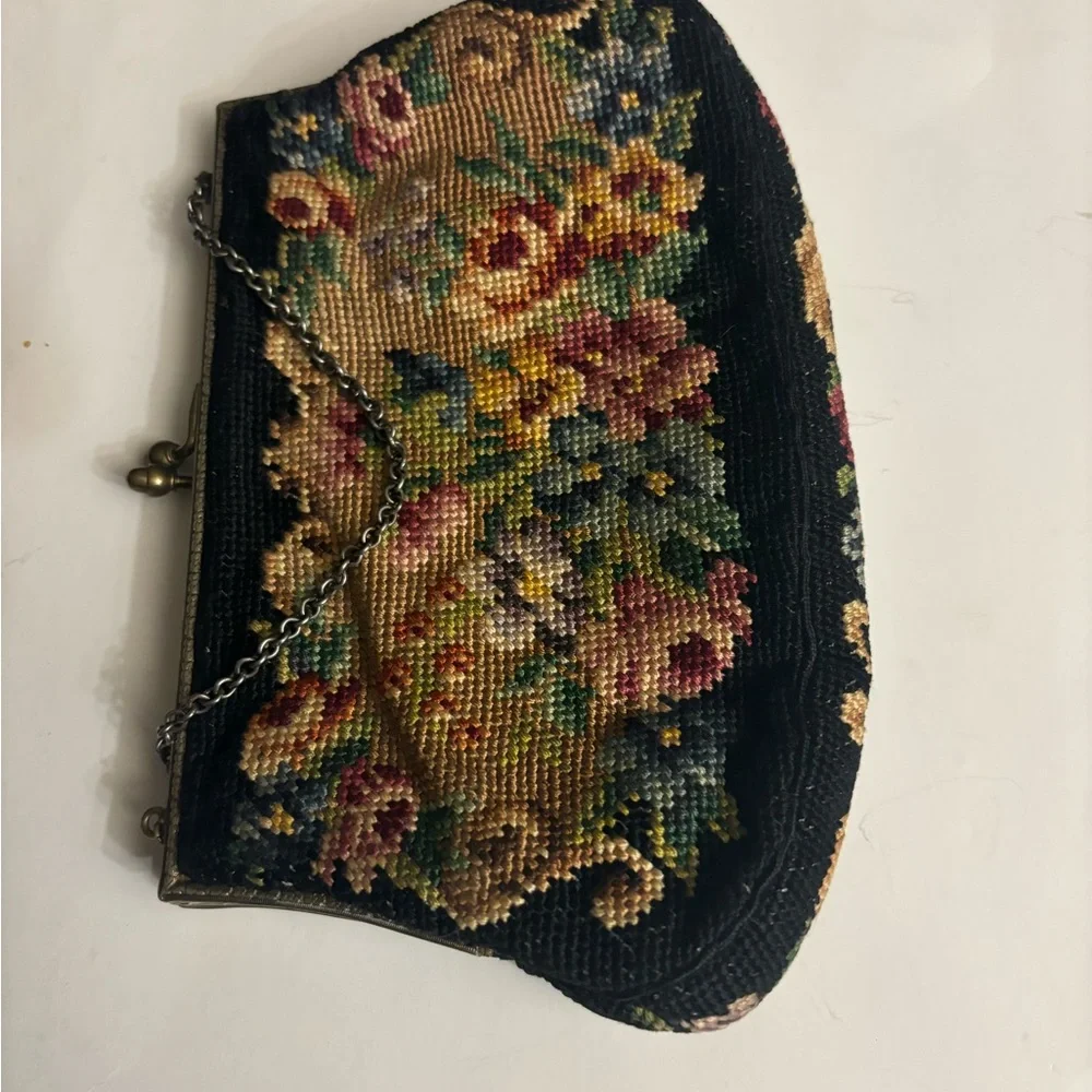 Vintage Floral Needlepoint Women’s Clutch Bag 7 X 4 X .5